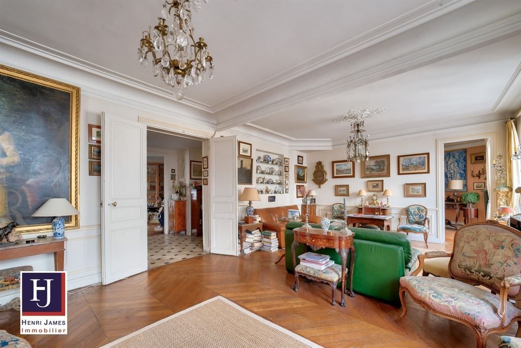 Apartment in Saint Gervais, Paris 4e Arrondissement, Paris 2 - 15869027