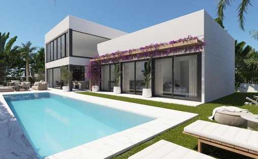 Villa à Estepona, Andalousie, Espagne 1