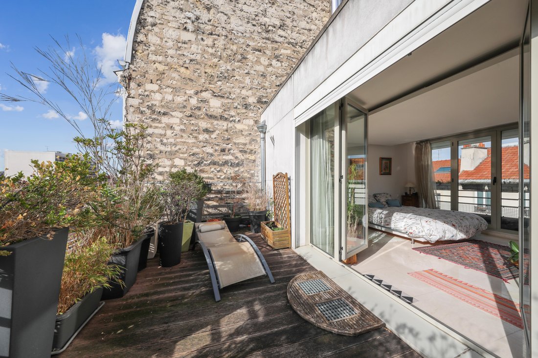 Apartment in Palais Royal, Paris 1er Arrondissement, Paris 3 - 15869853