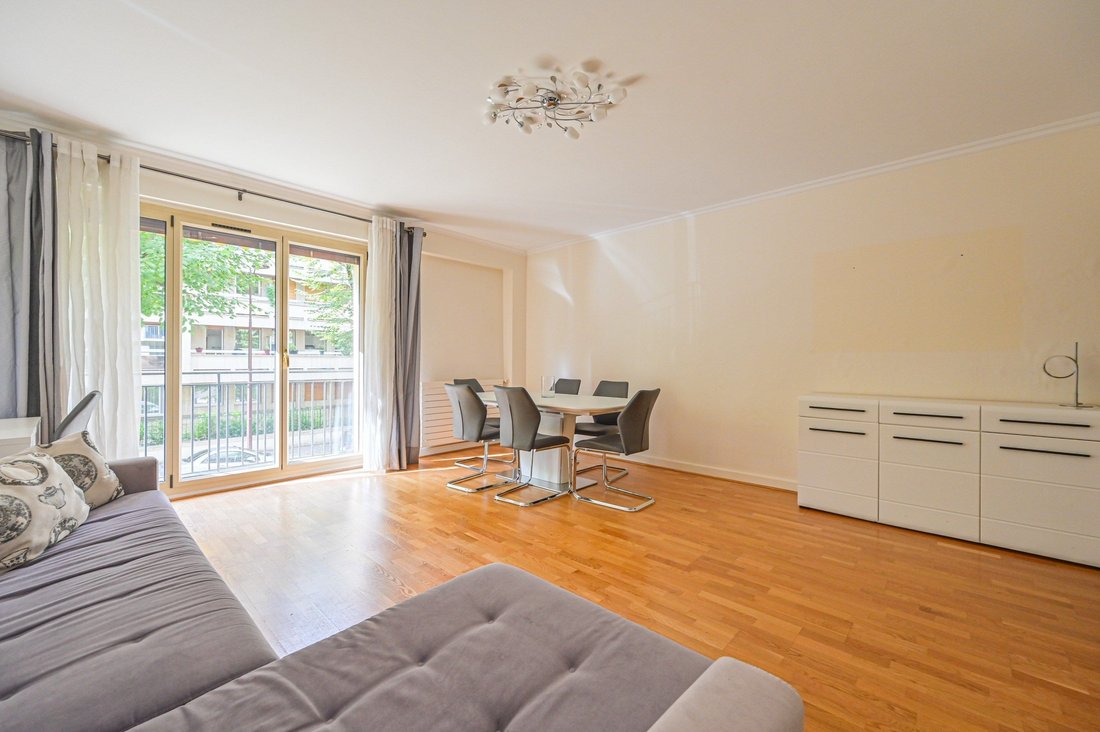 Apartment in La Plaine des Sablons, Neuilly-sur-Seine, France 1 - 15869745