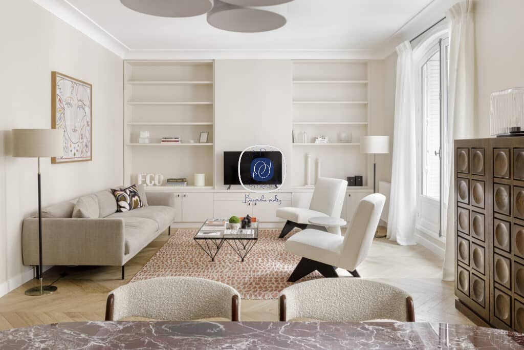 Apartment in Palais Royal, Paris 1er Arrondissement, Paris 3 - 15868847