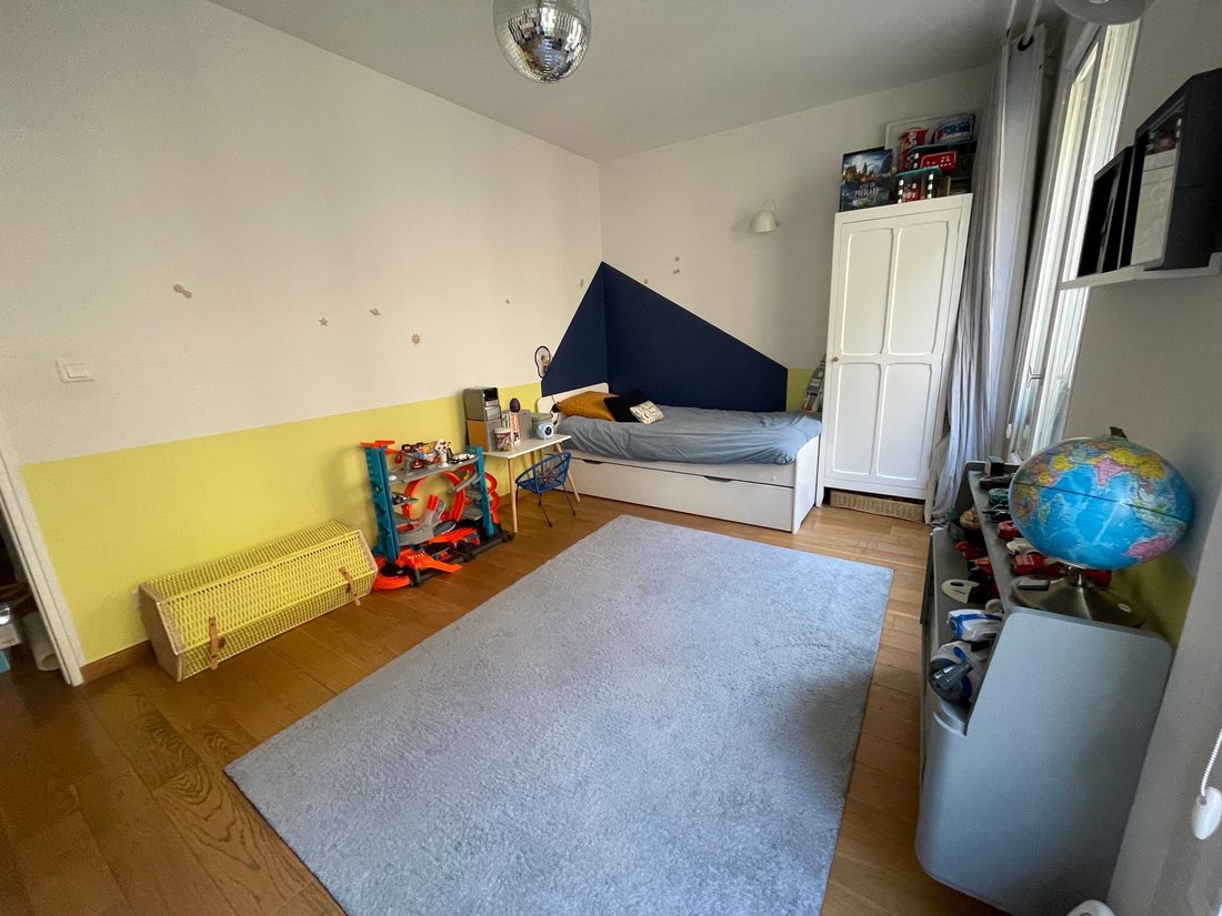 Apartment in Palais Royal, Paris 1er Arrondissement, Paris 4 - 15870385
