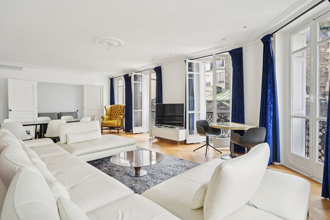 Apartment in Bois de Boulogne, Paris 16e Arrondissement, Paris 2 - 15869232