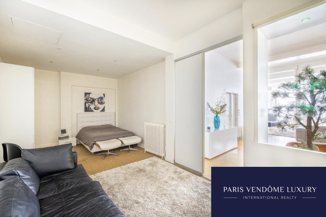 Apartment in Palais Royal, Paris 1er Arrondissement, Paris 5 - 15869885