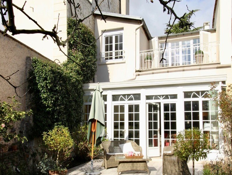 House in Le Village, Louveciennes, France 1 - 15868821