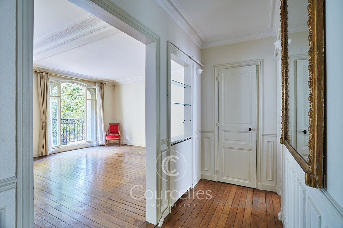 Apartment in Muette Nord, Paris 16e Arrondissement, Paris 4 - 15869425