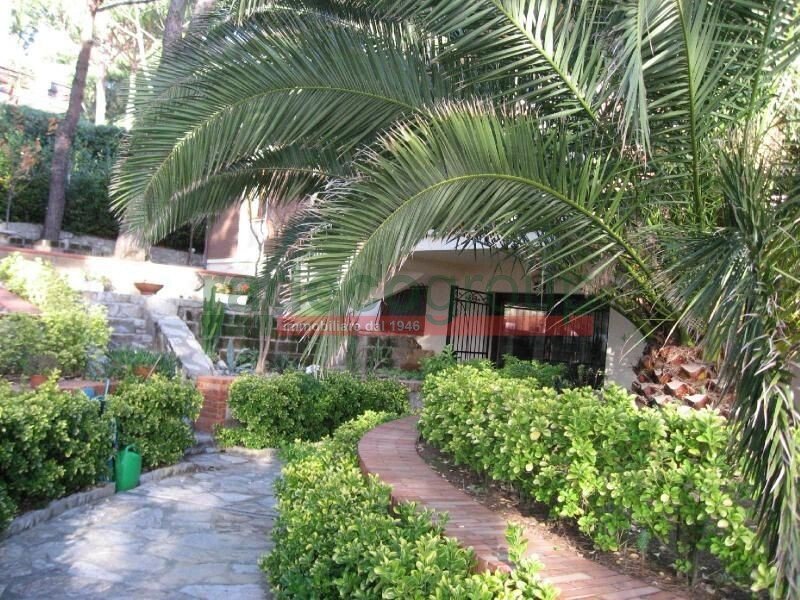 Villa in Historic Center, Livorno, Tuscany 1 - 15870053