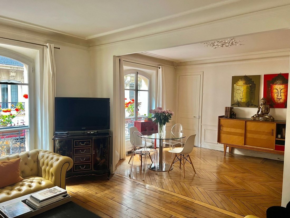 Apartment in Bois de Boulogne, Paris 16e Arrondissement, Paris 2 - 15869511