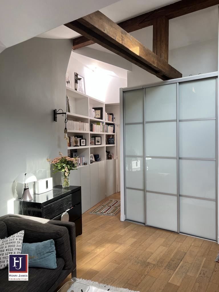 Apartment in Saint Gervais, Paris 4e Arrondissement, Paris 4 - 15869122