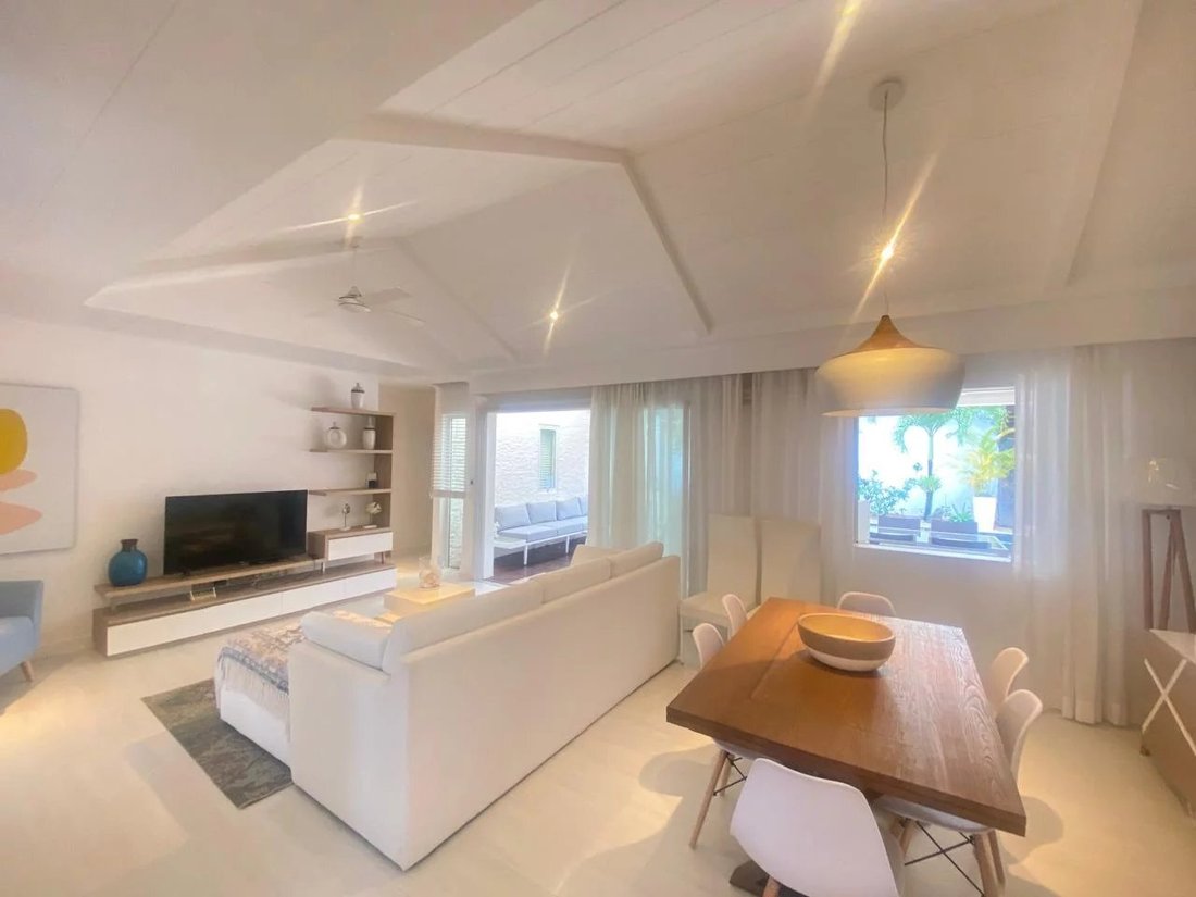 Villa in Grand Baie, Rivière du Rempart District, Mauritius 4 - 15869970
