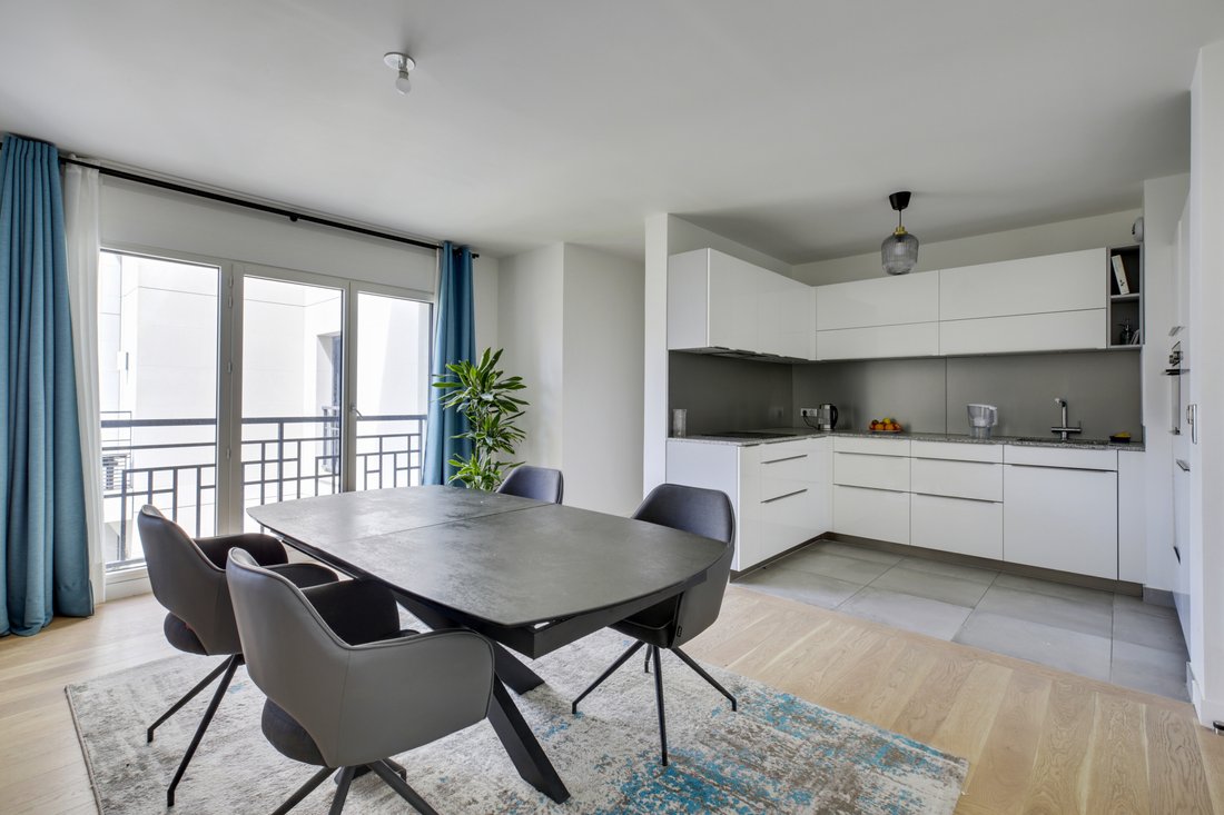 Apartment in La Plaine des Sablons, Neuilly-sur-Seine, France 2 - 15870190