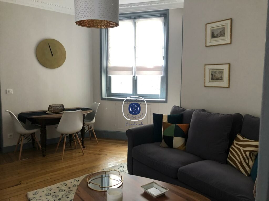Apartment in Palais Royal, Paris 1er Arrondissement, Paris 1 - 15869120