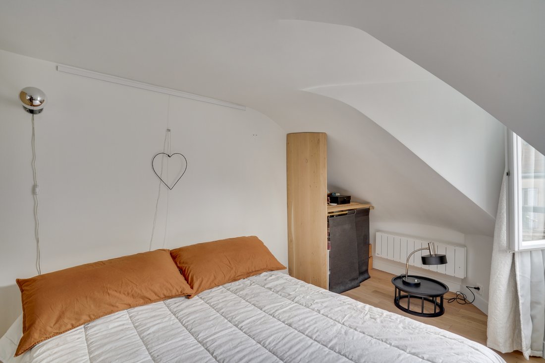 Apartment in Palais Royal, Paris 1er Arrondissement, Paris 5 - 15869822