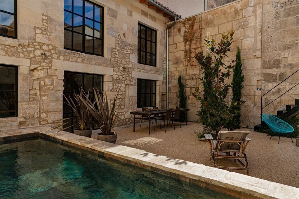 House in Arles, Provence-Alpes-Côte d'Azur, France 1 - 15868737
