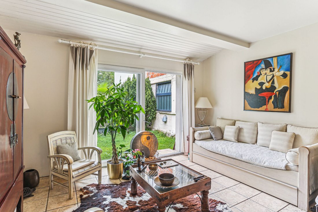 House in Arrondissement of Bobigny, Ile-de-France, France 2 - 15869507
