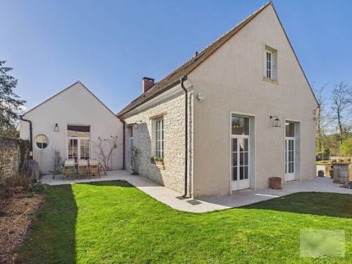 House in Fontaine-Chaalis, Hauts-de-France, France 2 - 15868665