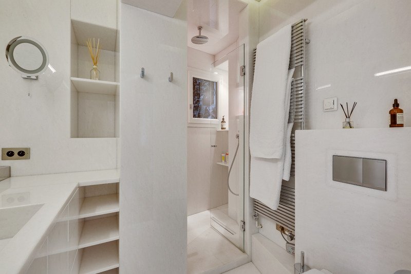Apartment in Palais Royal, Paris 1er Arrondissement, Paris 5 - 15869142