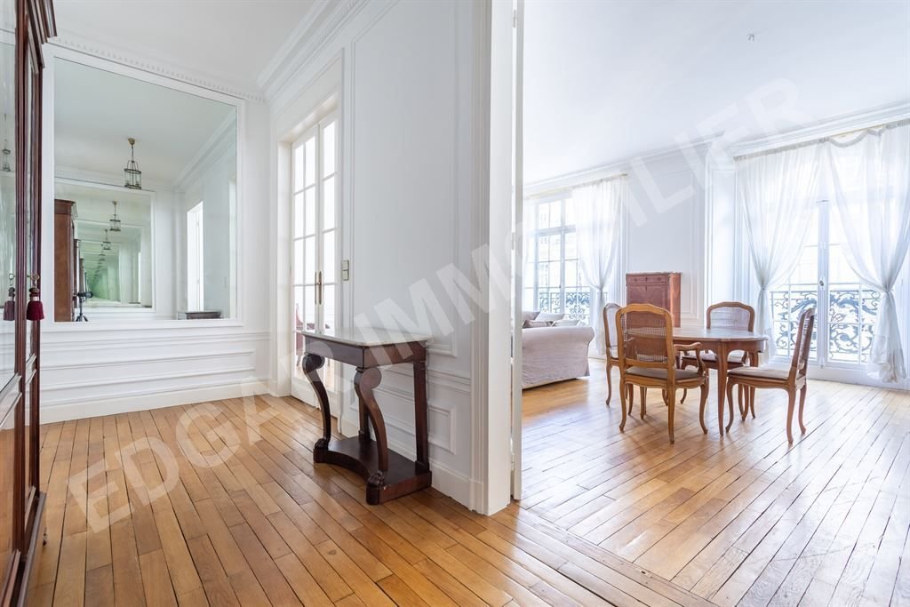 Apartment in Muette Nord, Paris 16e Arrondissement, Paris 2 - 15868667