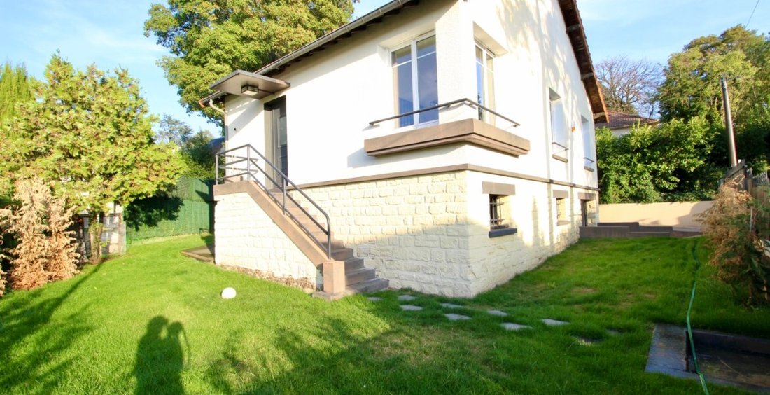House in Centre Montmorency, Montmorency, France 1 - 15869072
