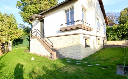 House in Centre Montmorency, Montmorency, France 1
