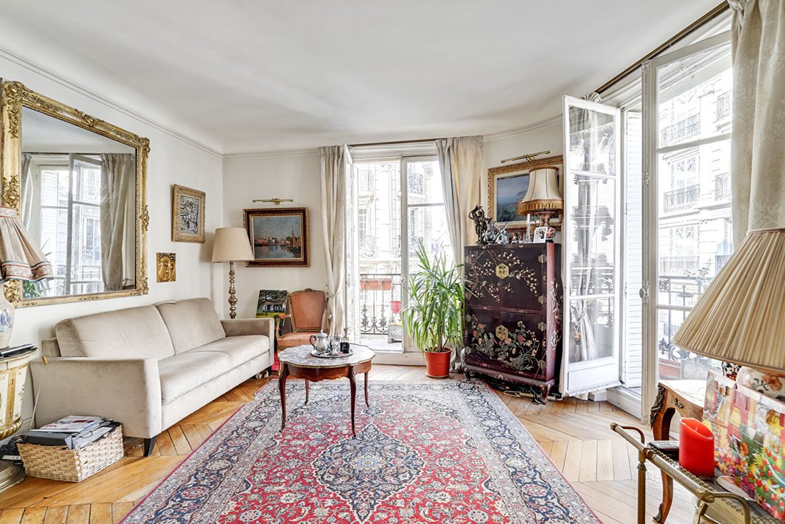 Apartment in Grange Aux Belles-Terrage, Paris 10e Arrondissement, Paris 3 - 15869150