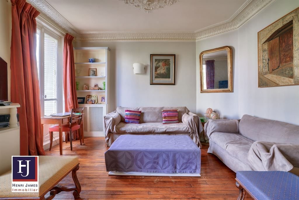 Apartment in Saint Gervais, Paris 4e Arrondissement, Paris 2 - 15869050