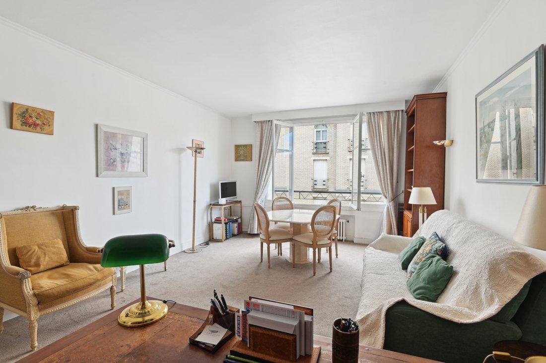Apartment in Palais Royal, Paris 1er Arrondissement, Paris 1 - 15869933