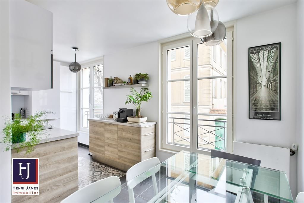 Apartment in Domaine National du Château, Versailles, France 5 - 15869073