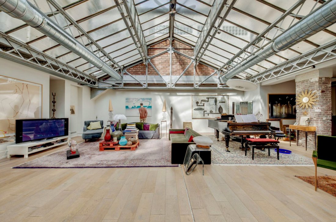 Apartment in Palais Royal, Paris 1er Arrondissement, Paris 2 - 15868636