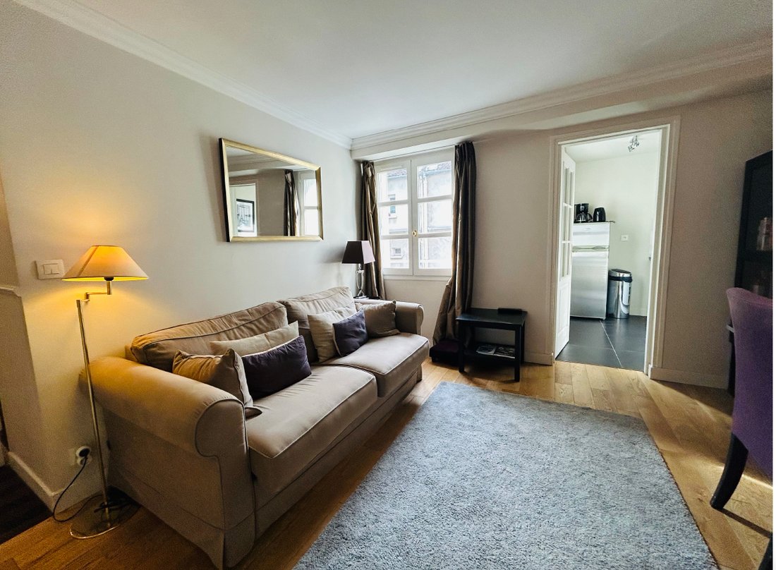 Apartment in Invalides, Paris 7e Arrondissement, Paris 1 - 15869123