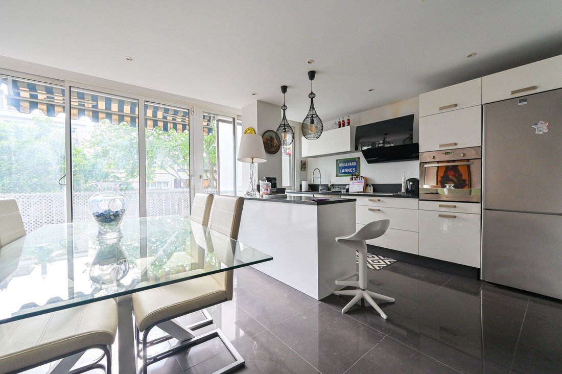 Apartment in Reine-Mairie, Boulogne-Billancourt, France 3 - 15868583