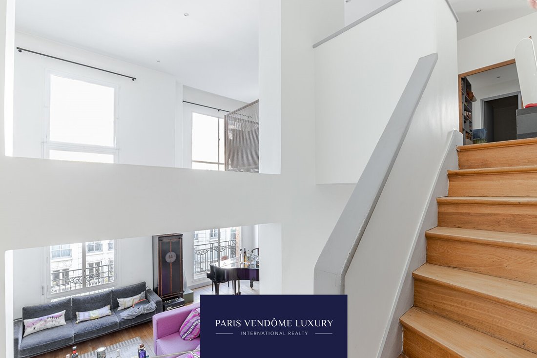 Apartment in Palais Royal, Paris 1er Arrondissement, Paris 5 - 15870418
