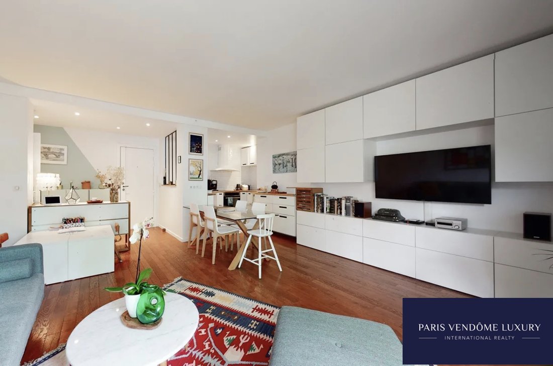 Apartment in Palais Royal, Paris 1er Arrondissement, Paris 2 - 15869937