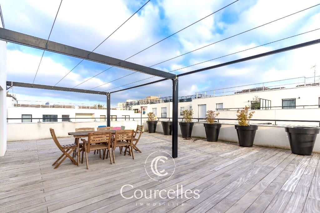 Apartment in Plateau Nord, Suresnes, France 1 - 15869751