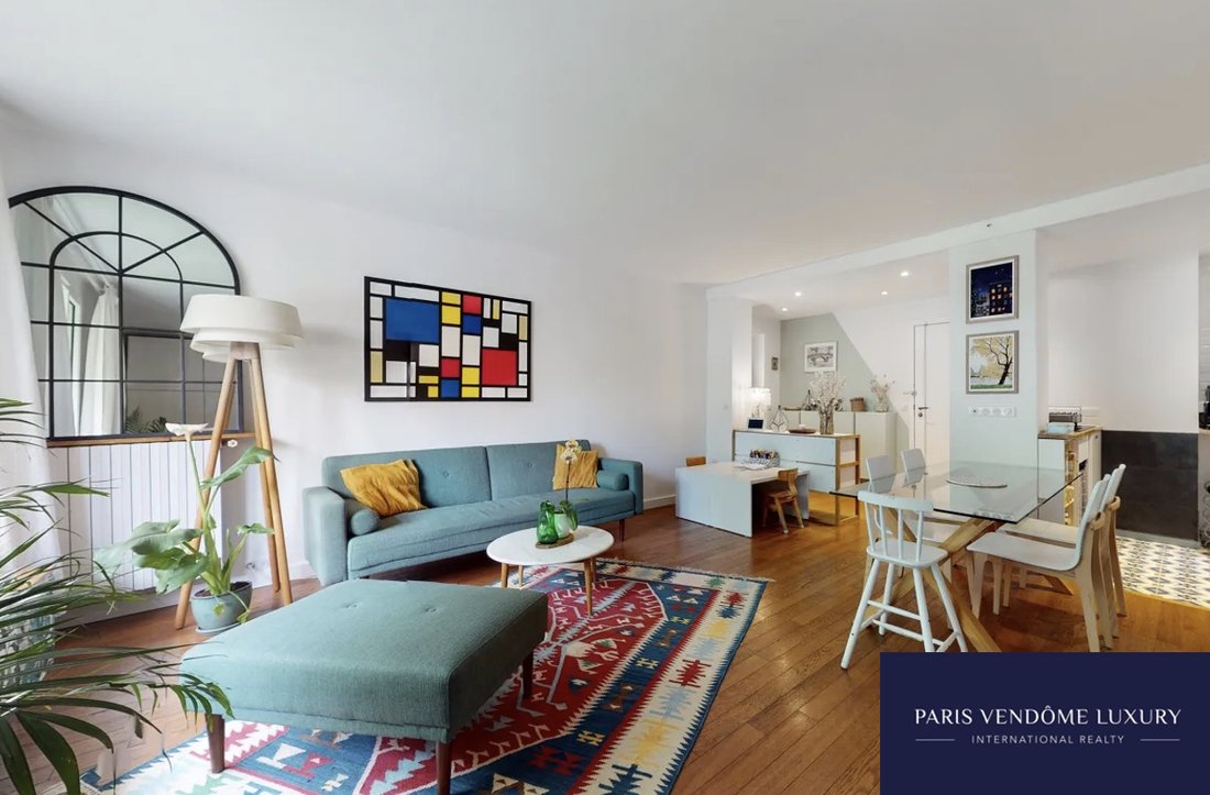 Apartment in Palais Royal, Paris 1er Arrondissement, Paris 1 - 15869937