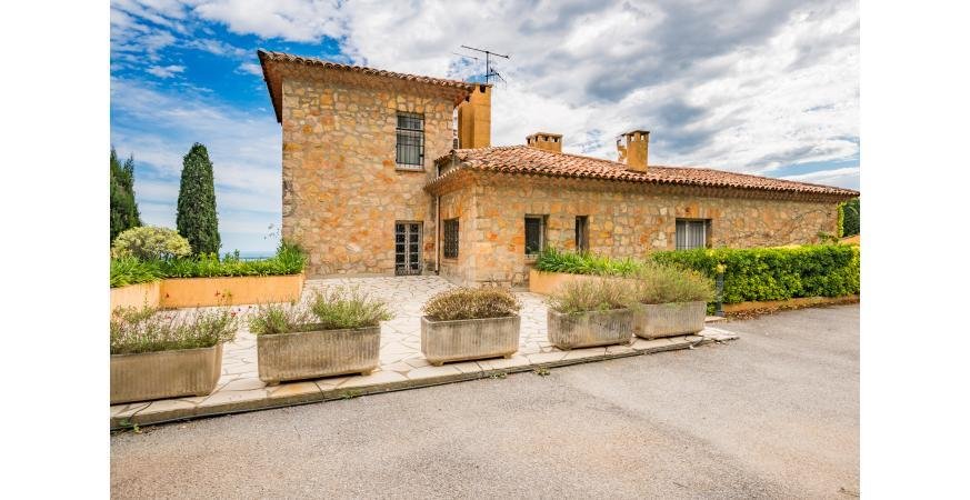 Villa in Mougins, Provence-Alpes-Côte d'Azur, France 4 - 15868773