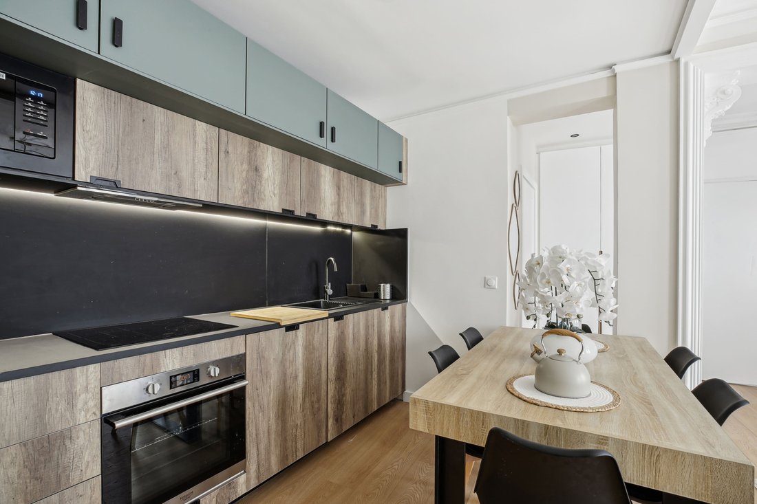 Apartment in Palais Royal, Paris 1er Arrondissement, Paris 5 - 15869939