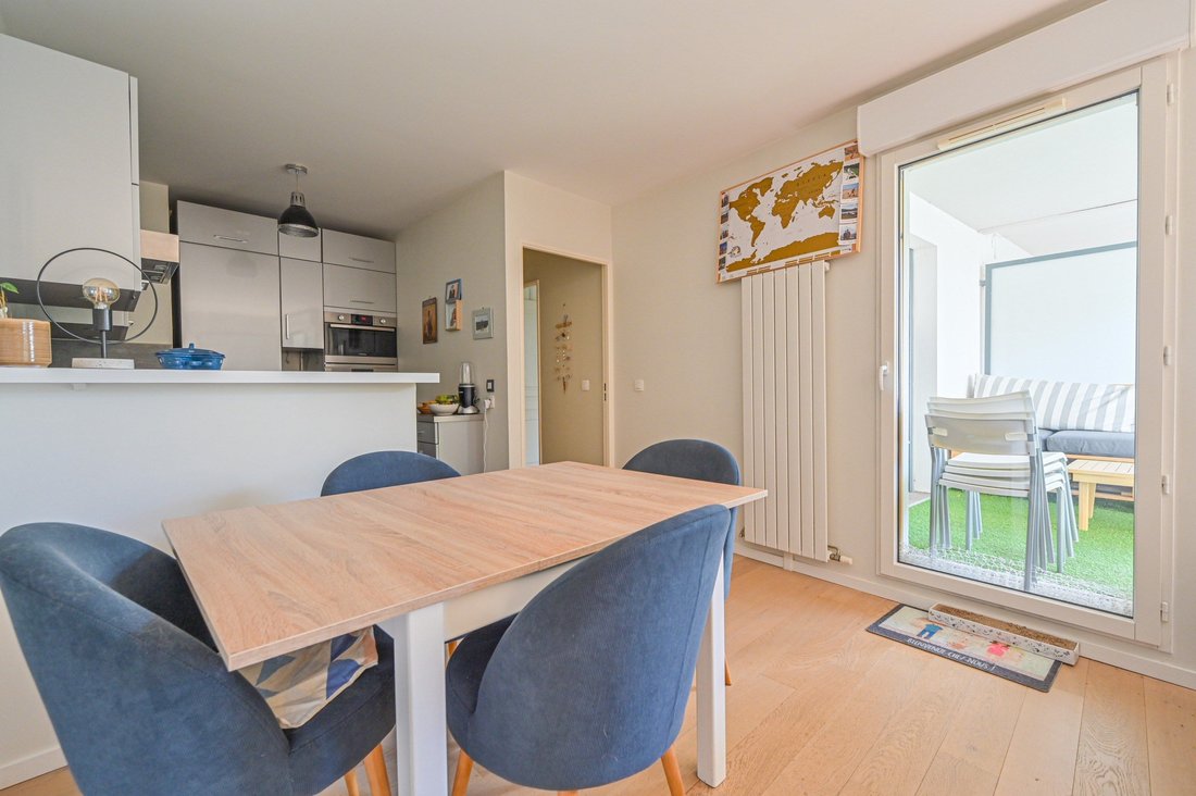 Apartment in Hôtel de Ville, Courbevoie, France 4 - 15869683