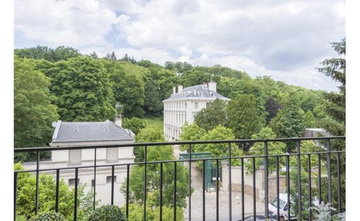 Apartment in Rue de Versailles - Monastère, Ville-d'Avray, France 1