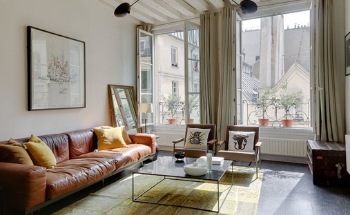Apartment in Lorette-Martyrs, Paris 9e Arrondissement, Paris 1