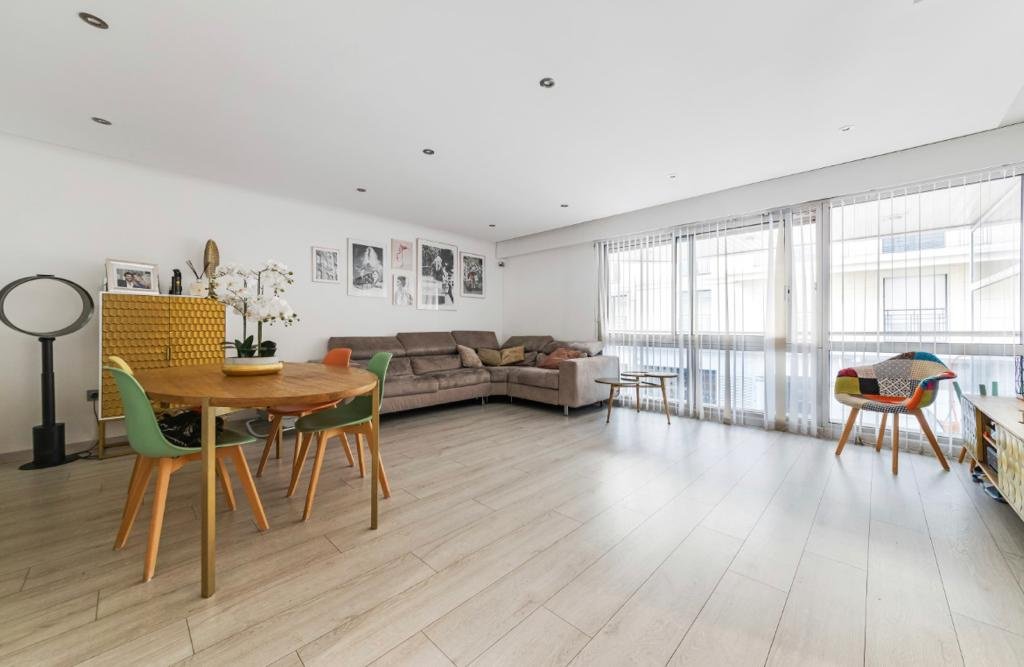 Apartment in Hôtel de Ville-Planchette, Levallois-Perret, France 1 - 15869954