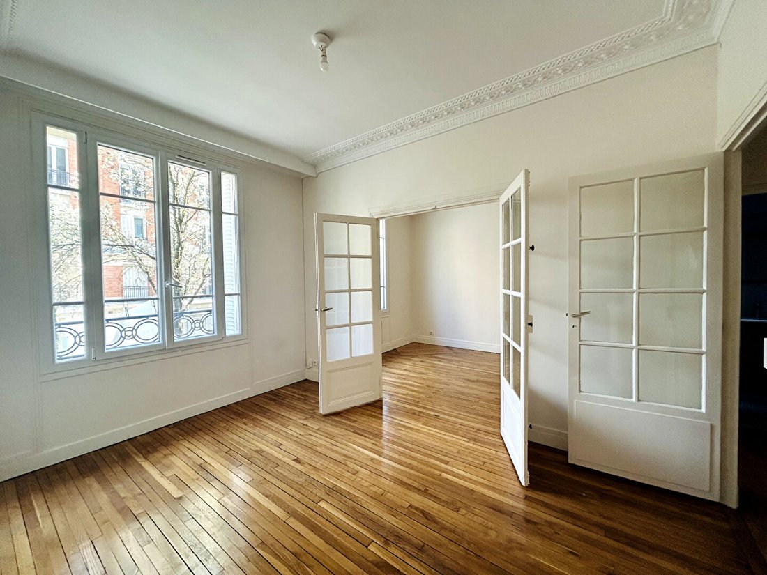 Apartment in Invalides, Paris 7e Arrondissement, Paris 2 - 15869278