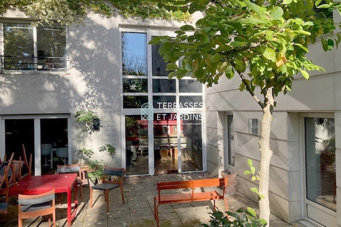 Apartment in Palais Royal, Paris 1er Arrondissement, Paris 2 - 15869355