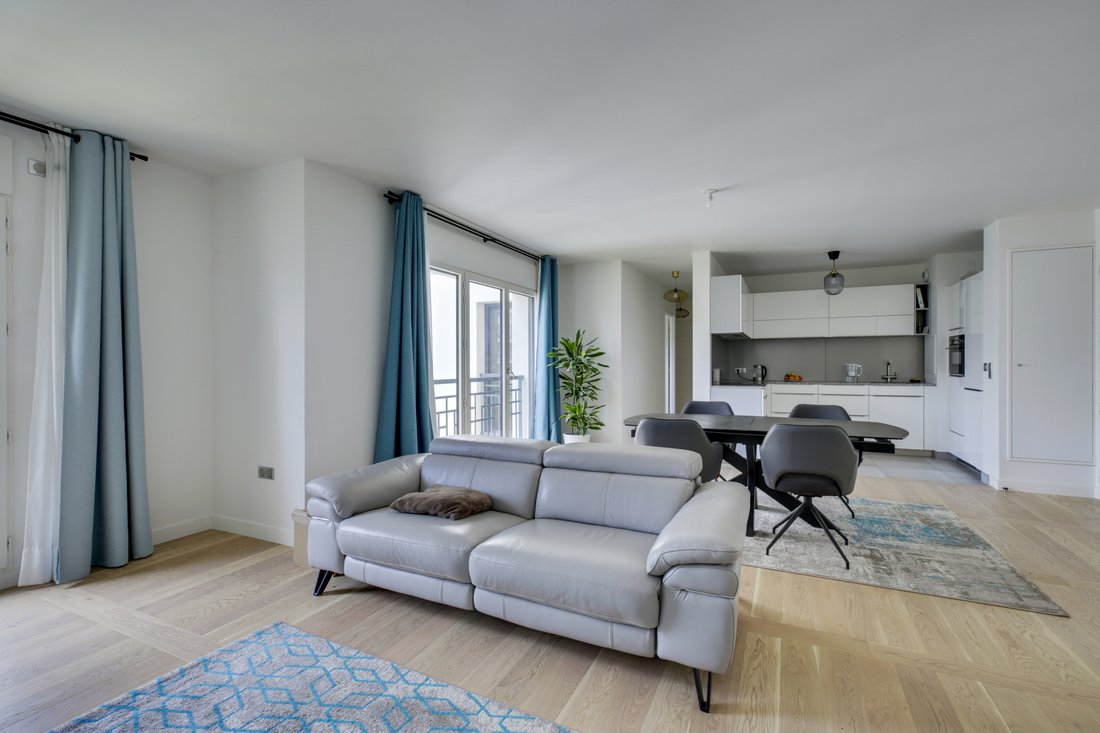 Apartment in La Plaine des Sablons, Neuilly-sur-Seine, France 3 - 15870190