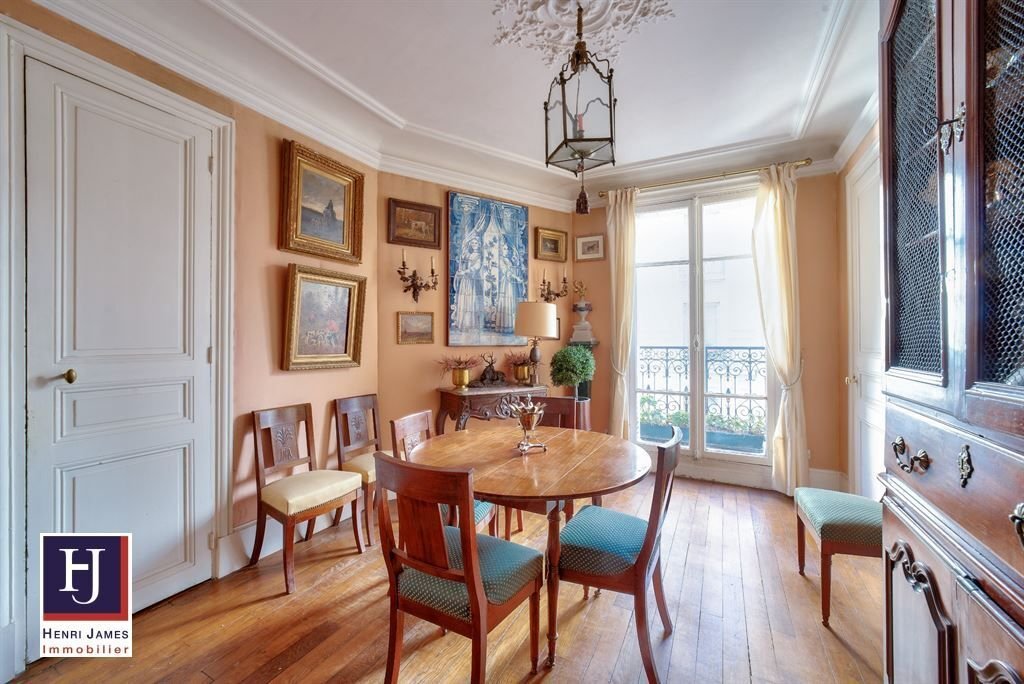 Apartment in Saint Gervais, Paris 4e Arrondissement, Paris 4 - 15869027