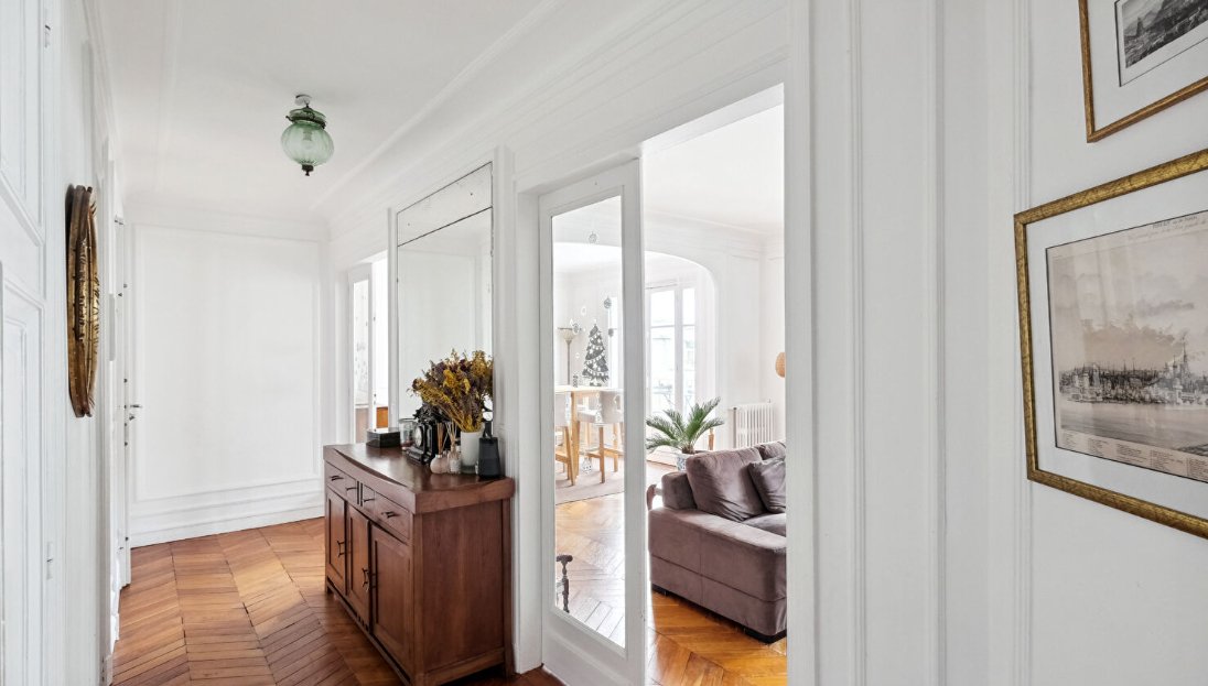 Apartment in Pereire-Malesherbes, Paris 17e Arrondissement, Paris 5 - 15869819