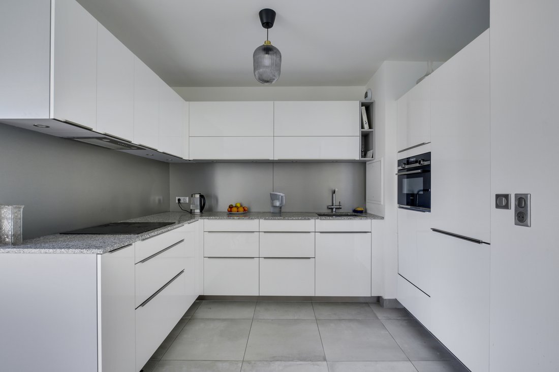 Apartment in La Plaine des Sablons, Neuilly-sur-Seine, France 5 - 15870190
