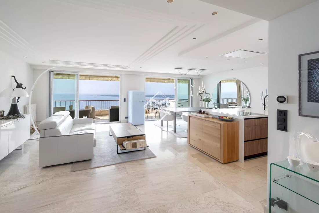 Apartment in Cannes, Provence-Alpes-Côte d'Azur, France 4 - 15870103