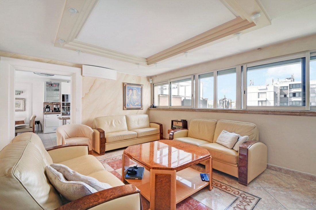 Apartment in Centre-Sadi Carnot, Bagnolet, France 3 - 15868550