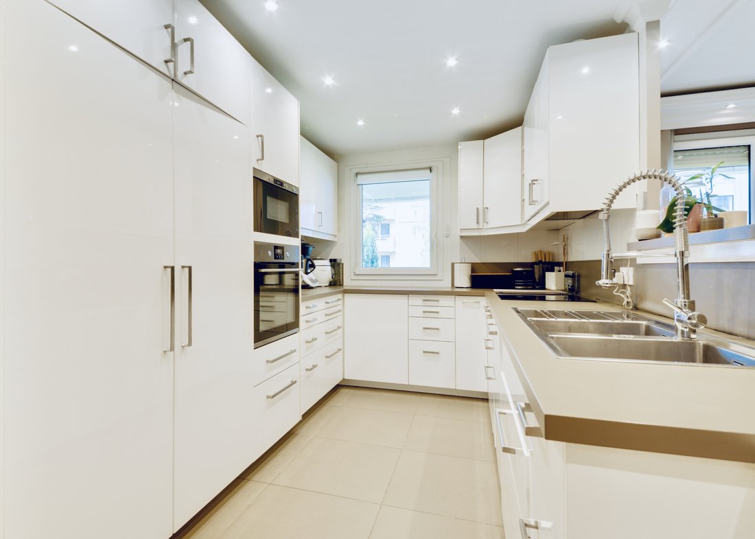 Apartment in Hôtel de Ville-Planchette, Levallois-Perret, France 4 - 15869949